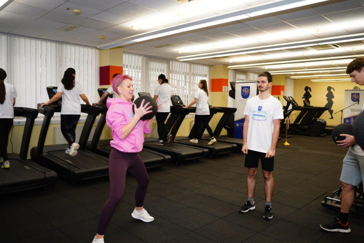 Új fitnesztermet adtak át a Nyíregyházi Egyetemen