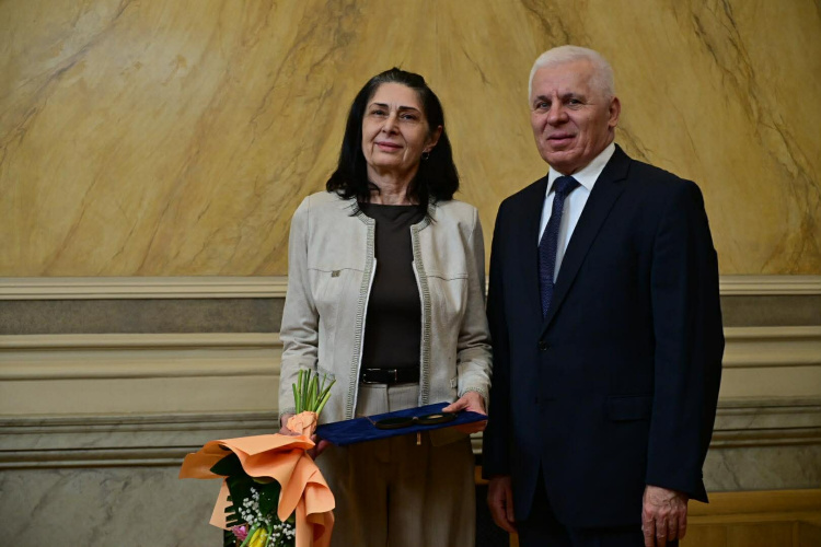 Bencs László Emlékérmet kapott Dr. Erdélyi Ágnes Zsuzsanna