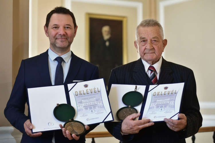 Dankó László és Szokol Tibor Mátyás is rangos városi kitüntetést vehetett át a közgyűlésen