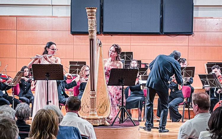 Üdvözlet Bécsből – Mozart, Schubert és Beethoven dallamai zárták a Filharmónia évadát