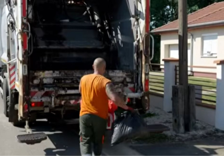 Házhoz megy a lomtalanítás Nyíregyházán -előzetes időpontfoglalással vehetik igénybe a lakosok