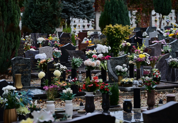 Tudnivalók a hosszú hétvégére az Északi Temető látogatóinak