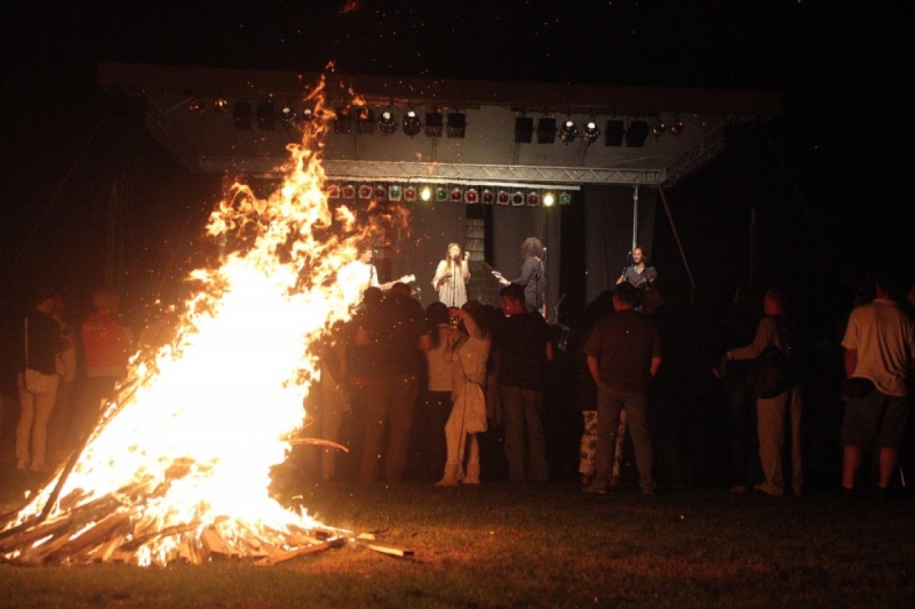 Különleges program Szent Iván éjjelén