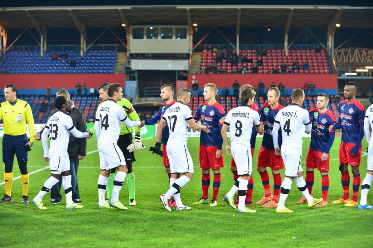 Eldőlt – ők maradtak a Szpariban