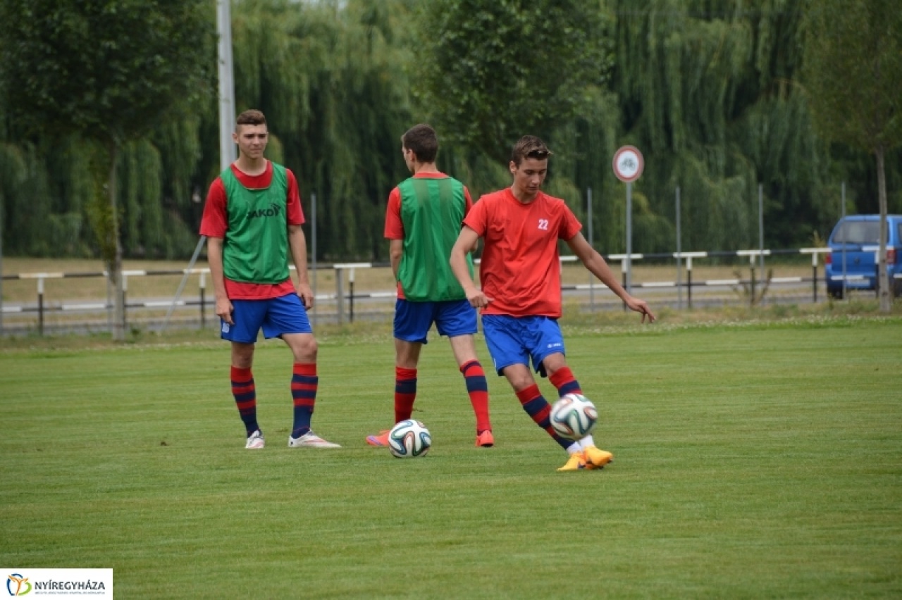 Visszatérés – új kapusedző a Szparinál