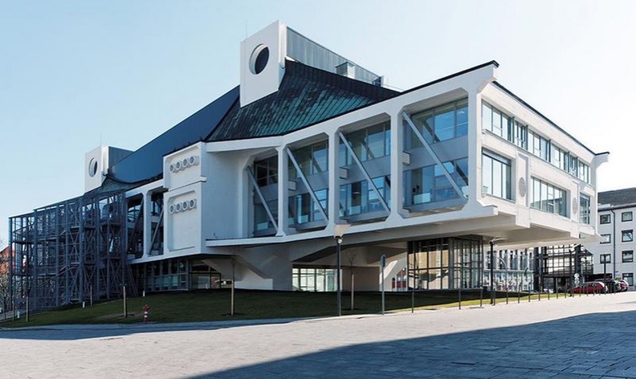 Újabb építészkritika dicséri a VMKK felújítását