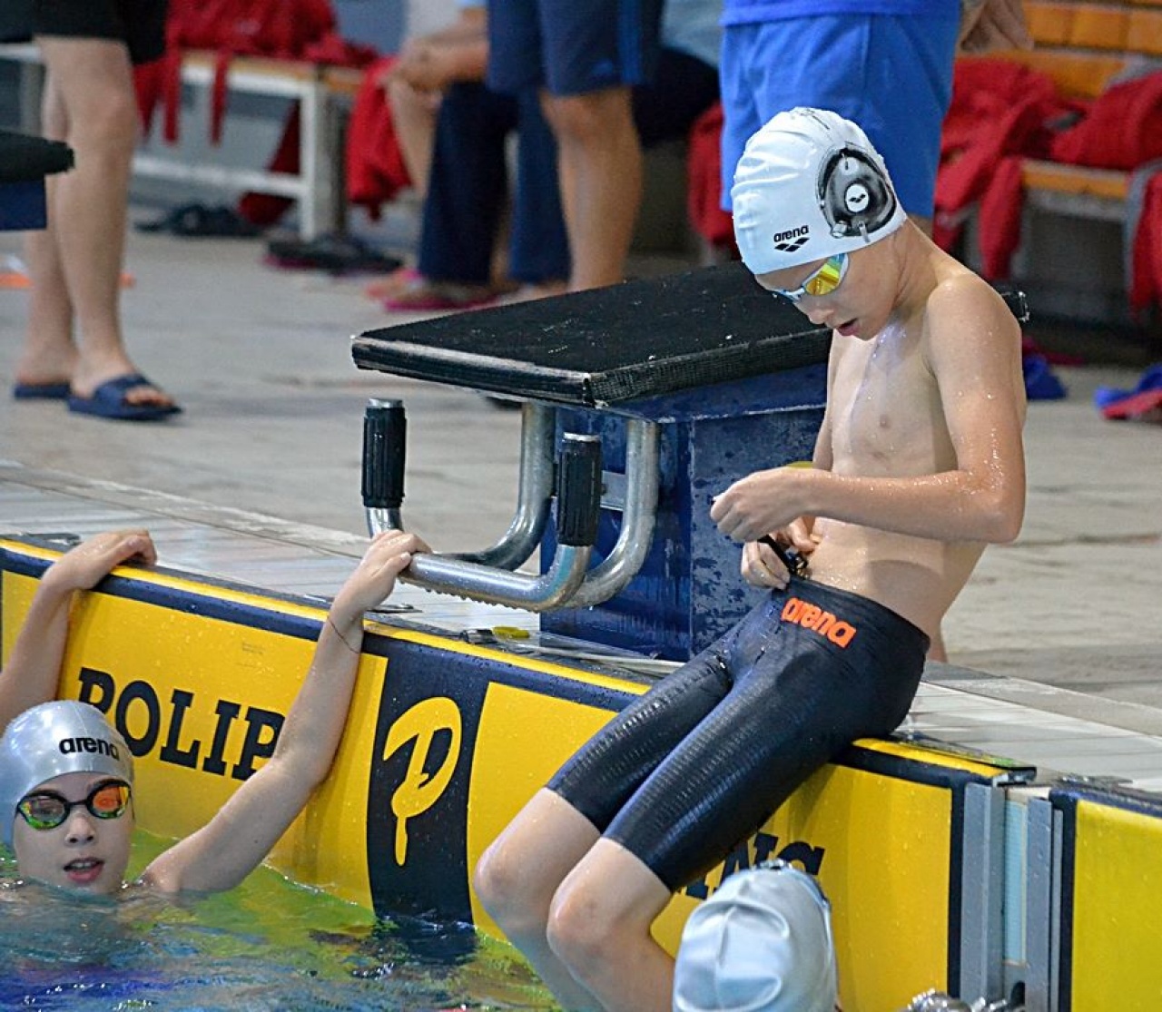 Miskolcon az úszók