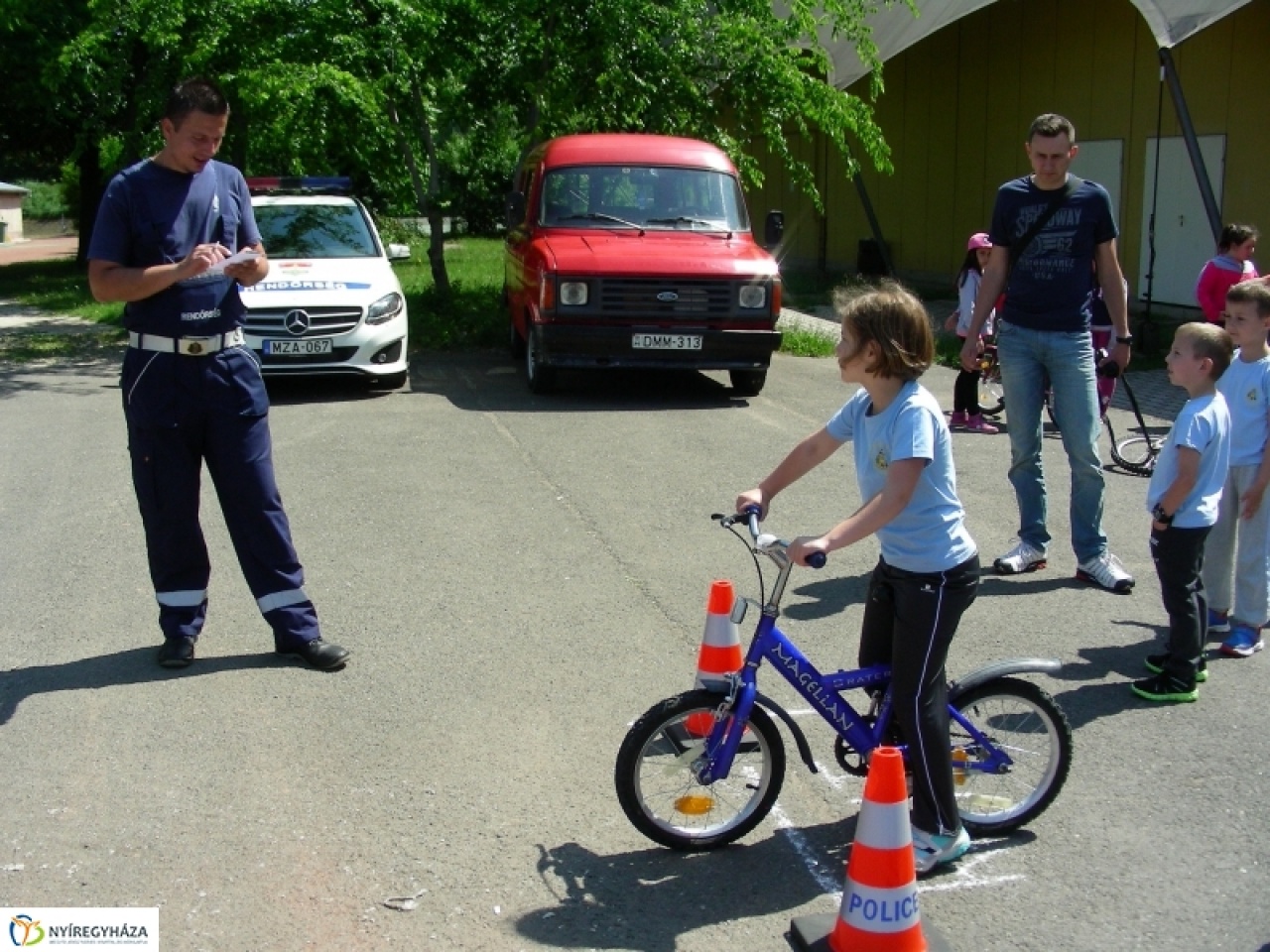 A kerékpáros gyermekbalesetek megelőzéséért