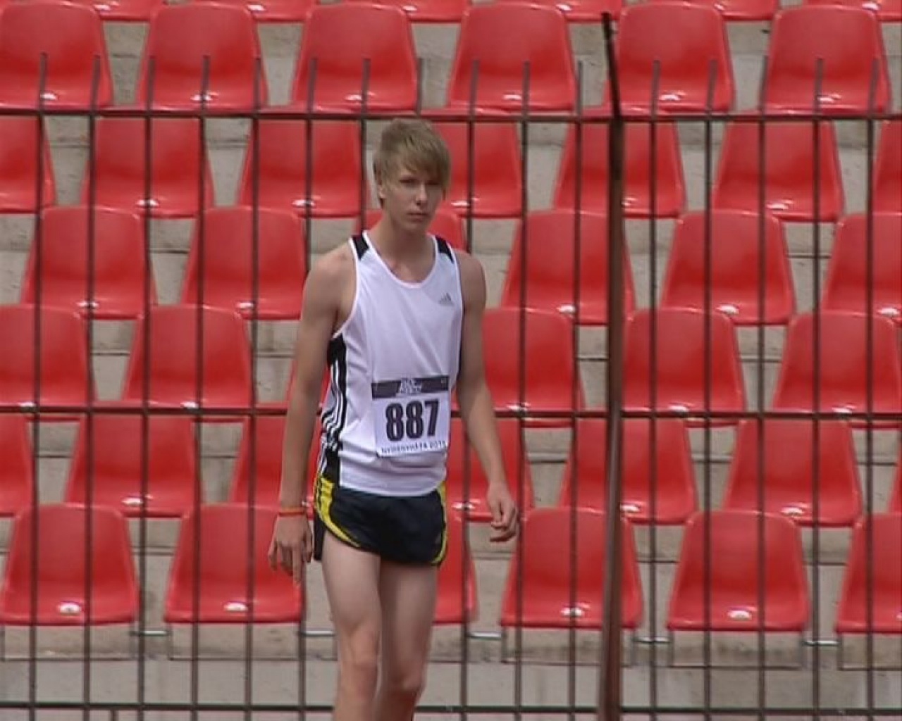 Bajnoki címek két számban