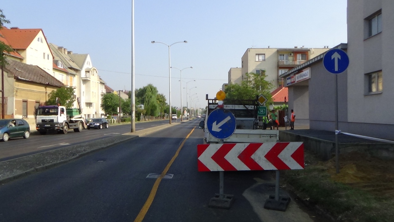 Forgalomlassítás a 36-os főúton