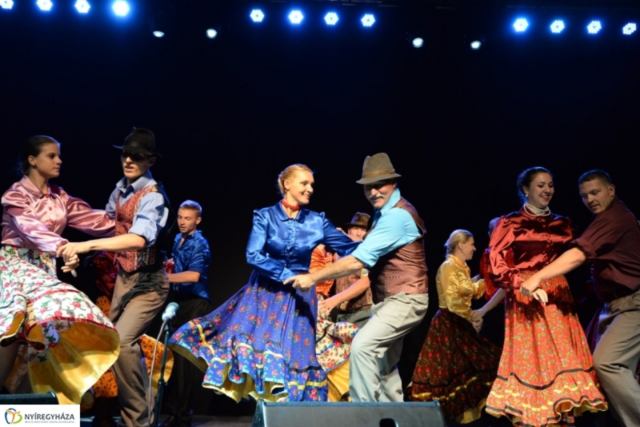 Szabad a tánc! - A színpadon is ropták a Free Dance nyitónapján