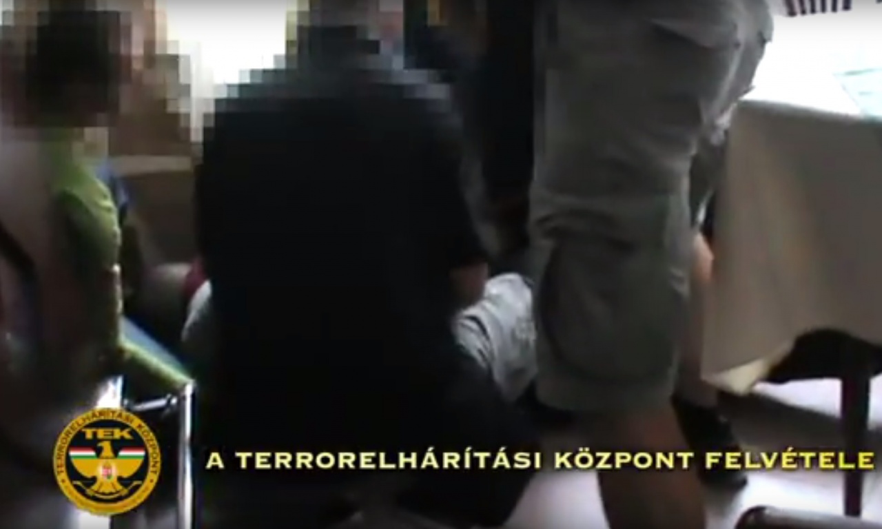 A TEK nyíregyházi étteremben csapott le (+videó)