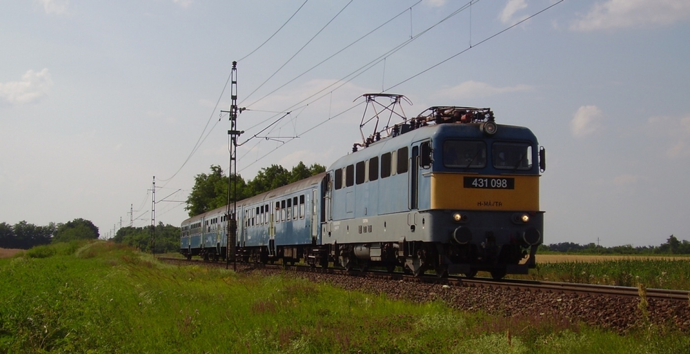 Mezőzombor−Nyíregyháza-gondok