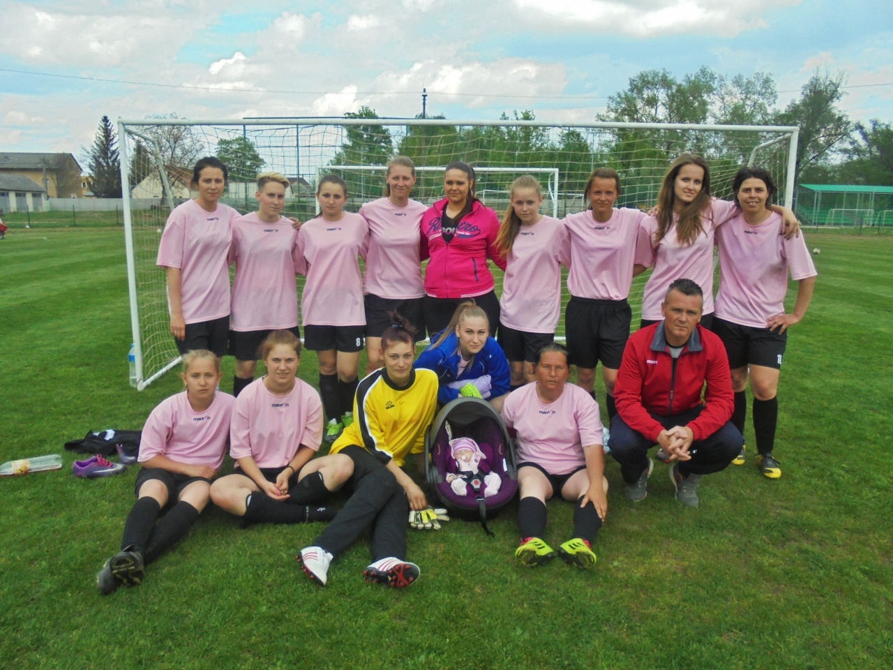 Leveleki bravúr, remek ófehértói rajt