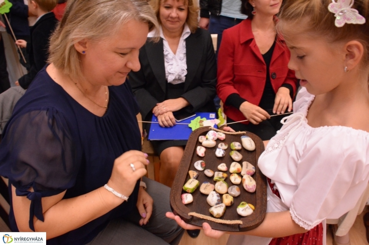 Határon túli kapcsolat