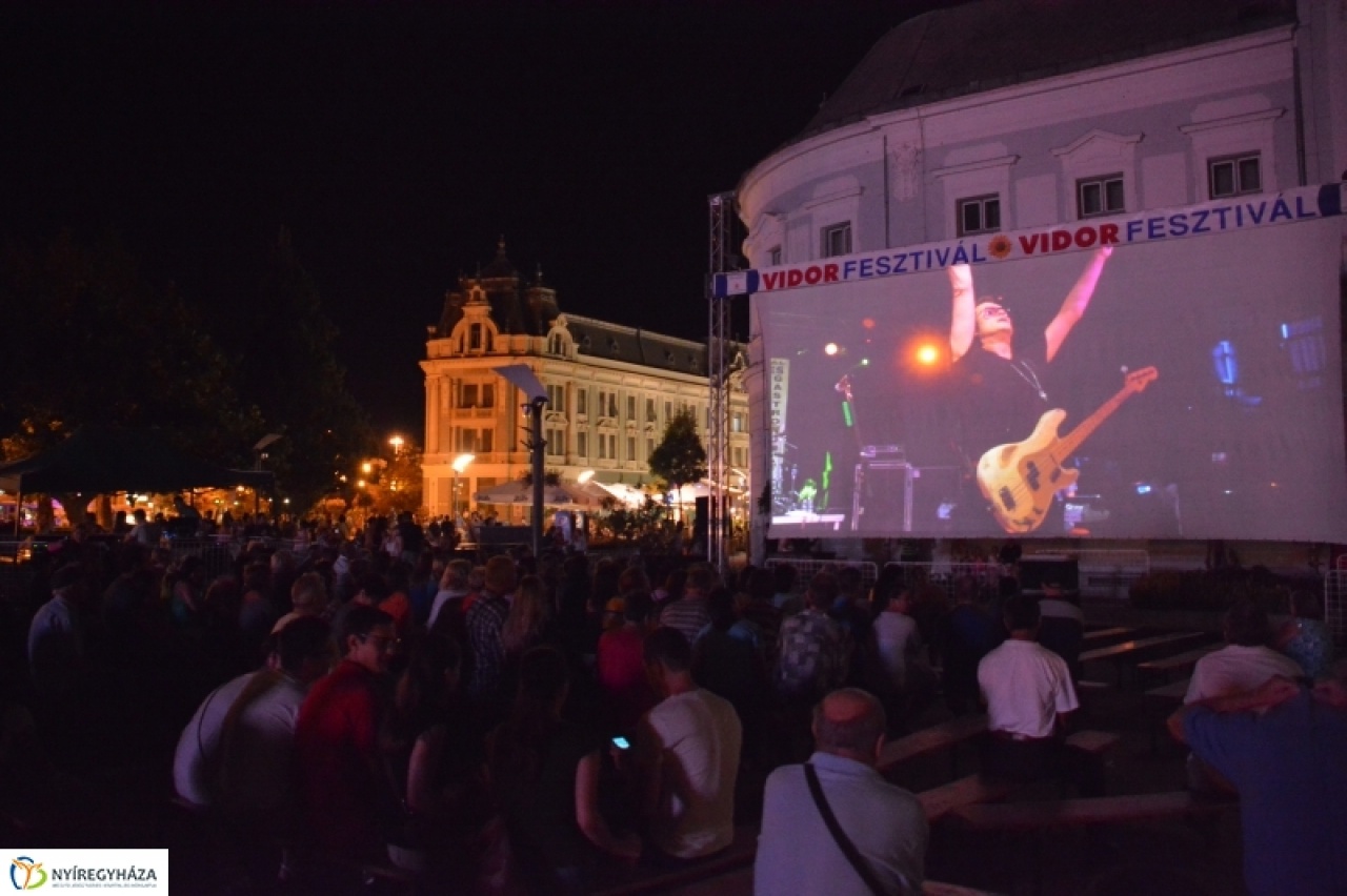 A hétvégén is Sziesztázhatunk