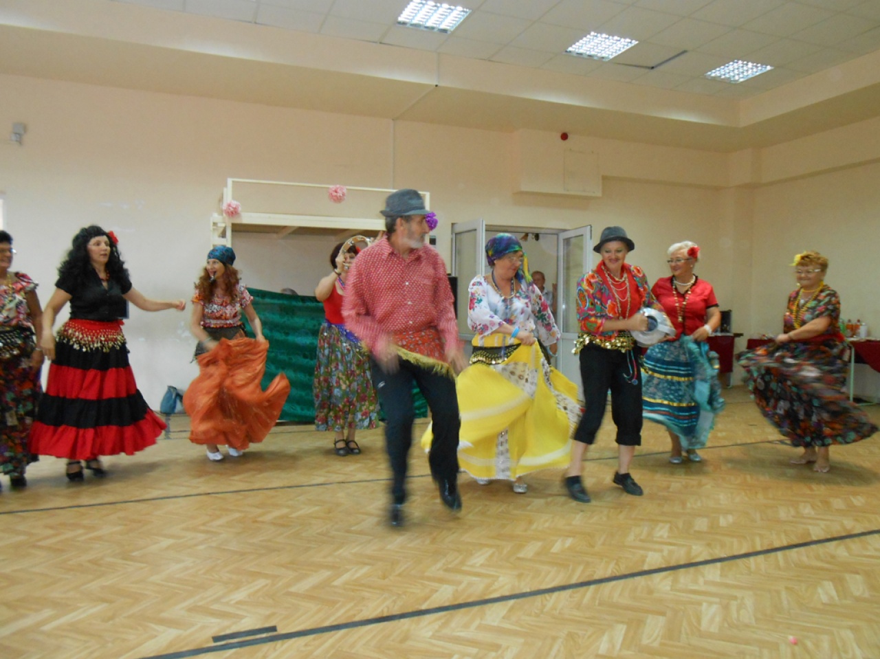 Bálozott az Alvégesi Tánccsoport