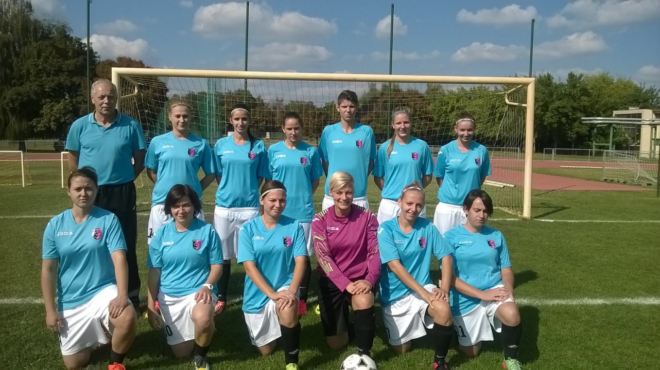 Már a 3. helyen a női focisták