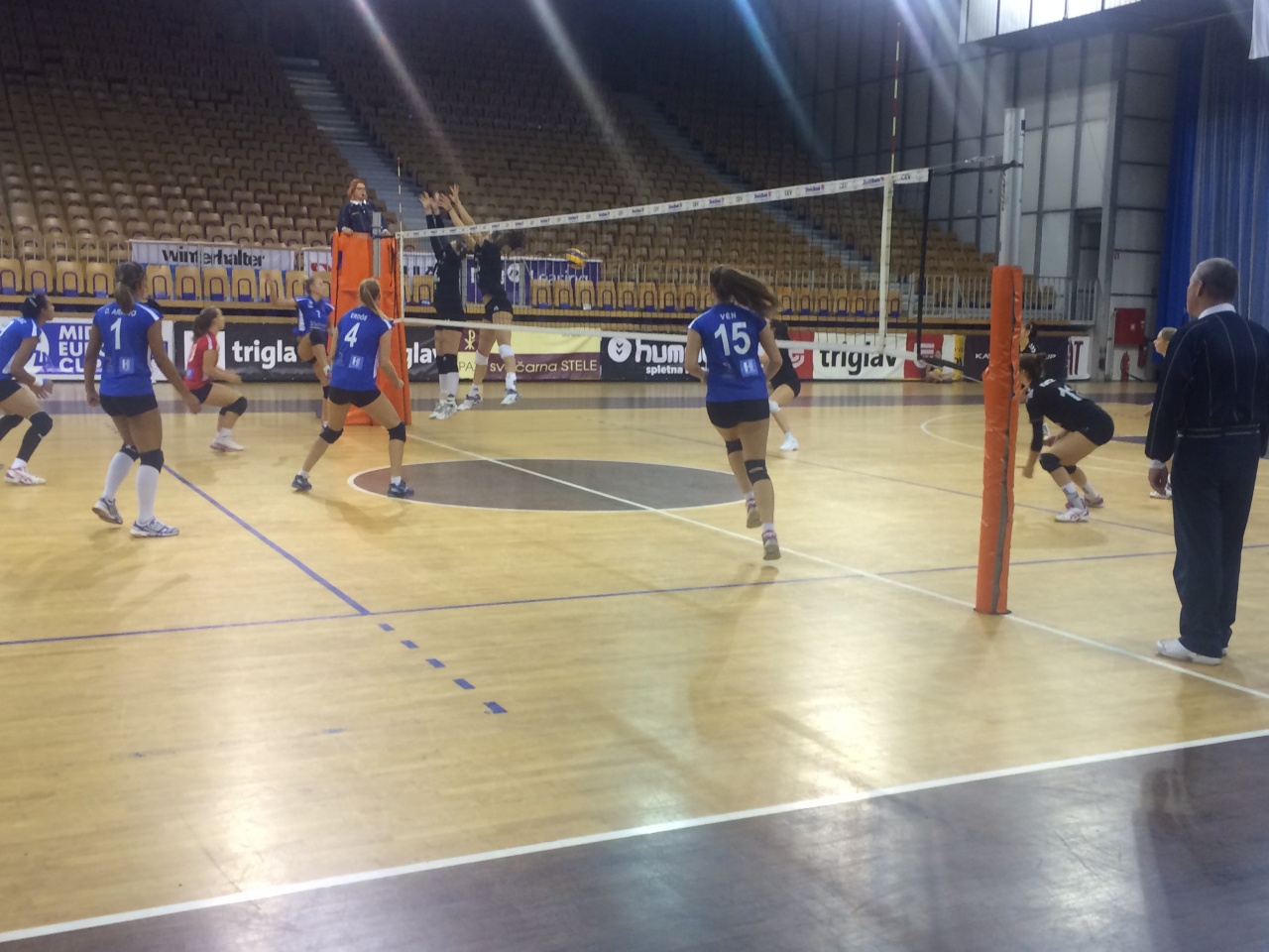 Bevették Schwechatot a röpisek!