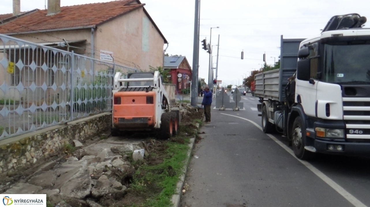 Megújuló városi utak, járdák