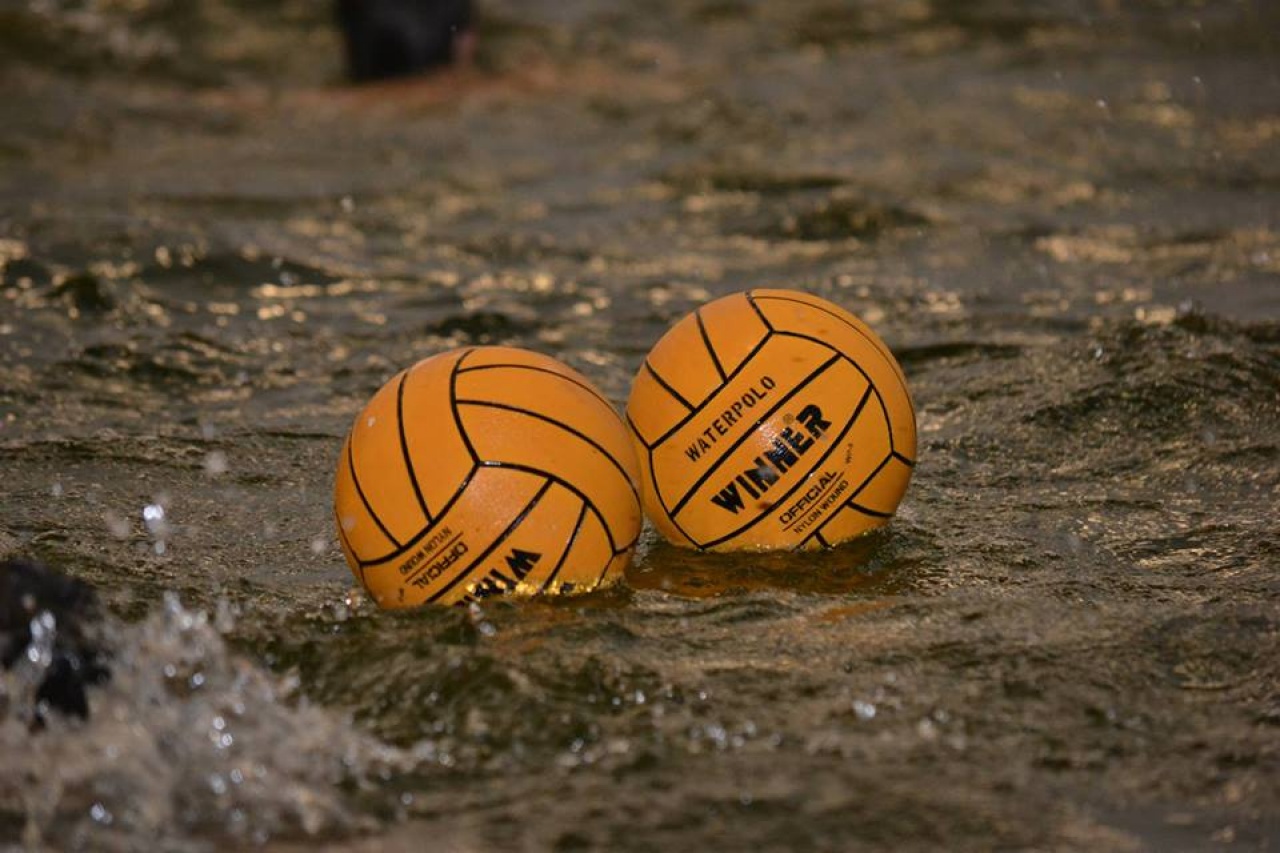 Hiányozni fog a három pont...