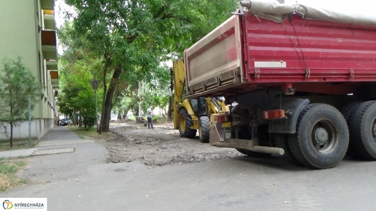 Felújított gyalogutak Nyíregyházán