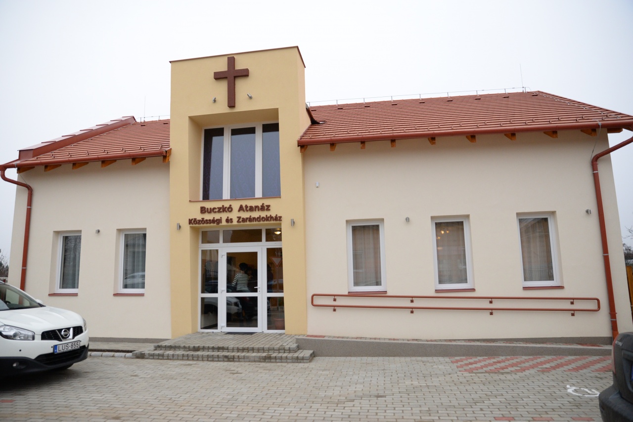 Átadták a Buczkó Atanáz Közösségi és Zarándokházat