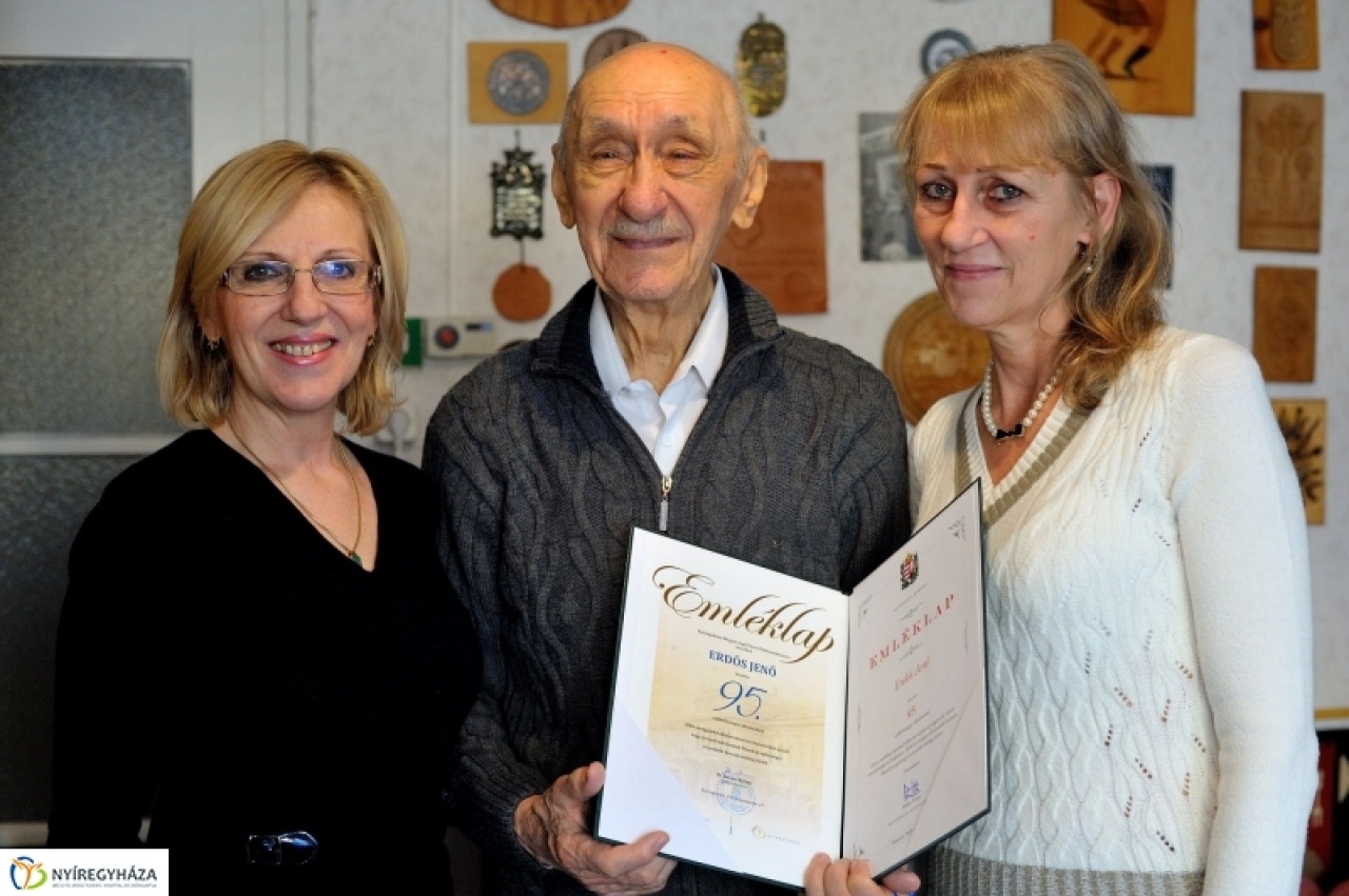 Boldog születésnapot, Jenő bácsi!