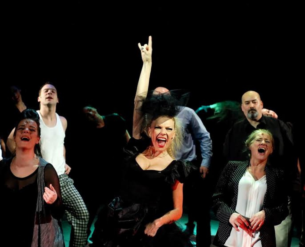 Ősbemutató a Kamarában