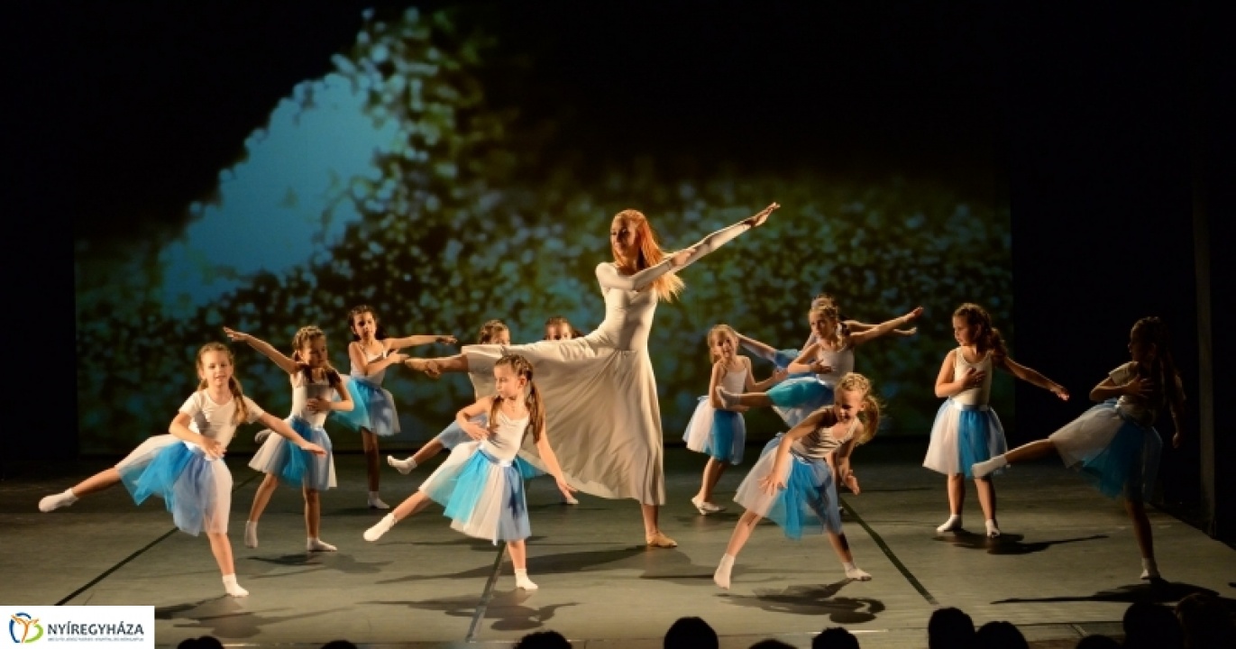 Gresó Eszter, a RE-flex sztárja