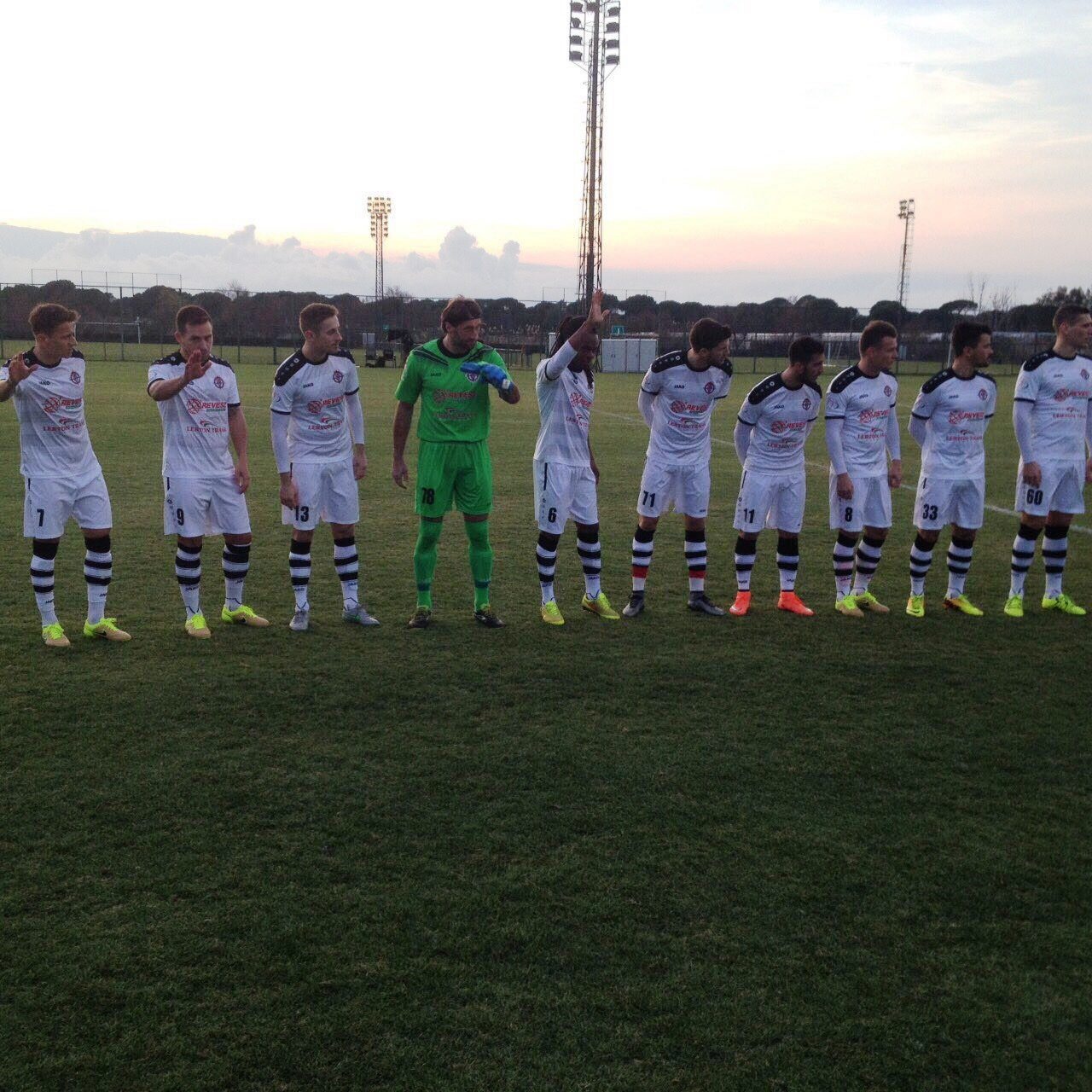 Bolgár elsőligást vert a Szpari