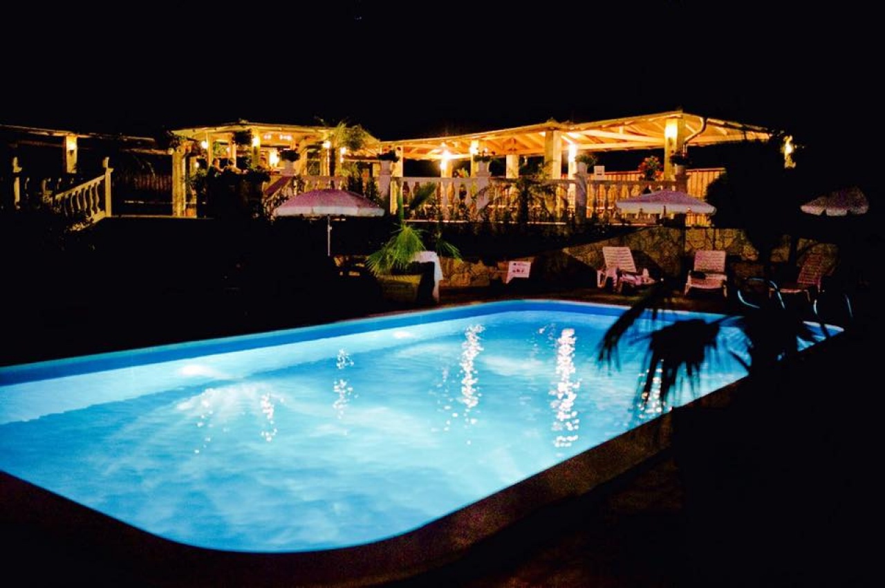 Díjat kapott a Fenyves