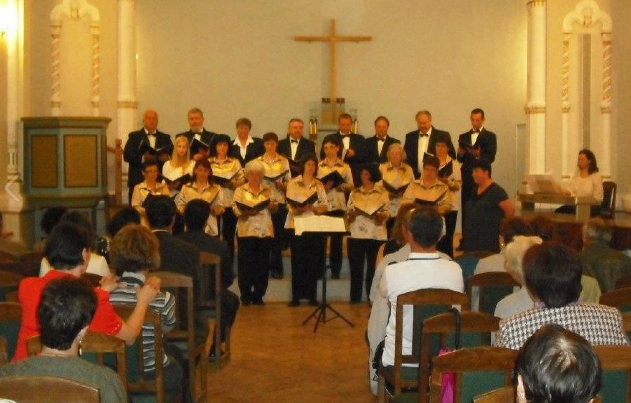 Fehér Ottóról emlékezik meg a kamarakórus