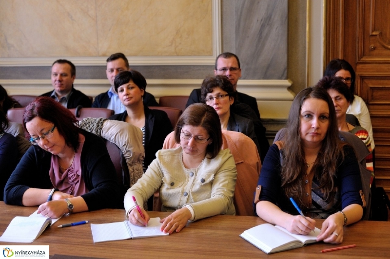 Jelzőrendszeri konferencia Nyíregyházán