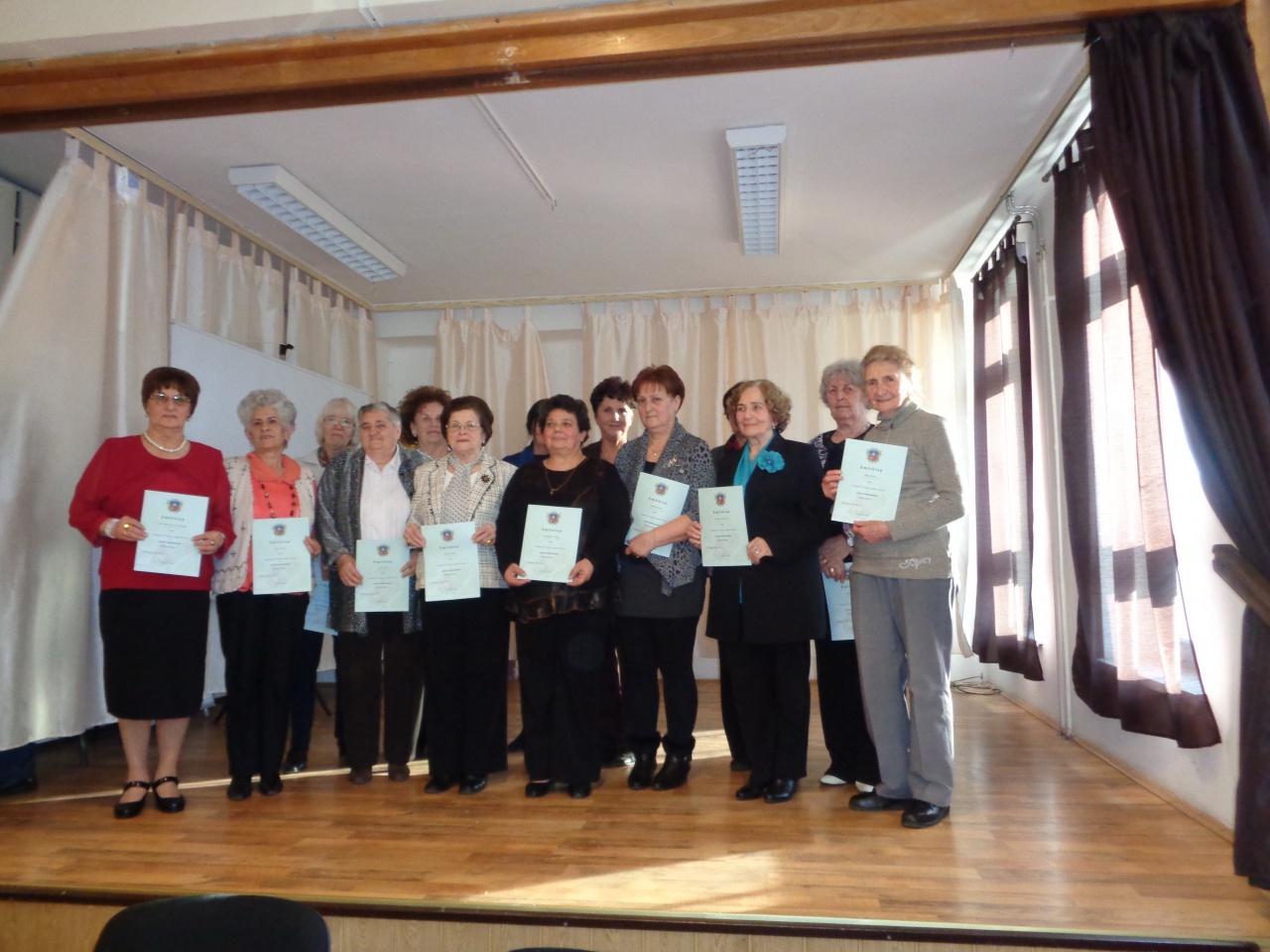 Alkotó szépkorúak 2016