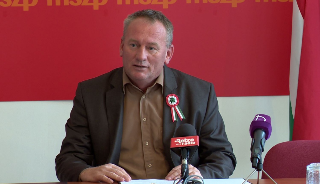 Halmi: Most még csak kér a nép