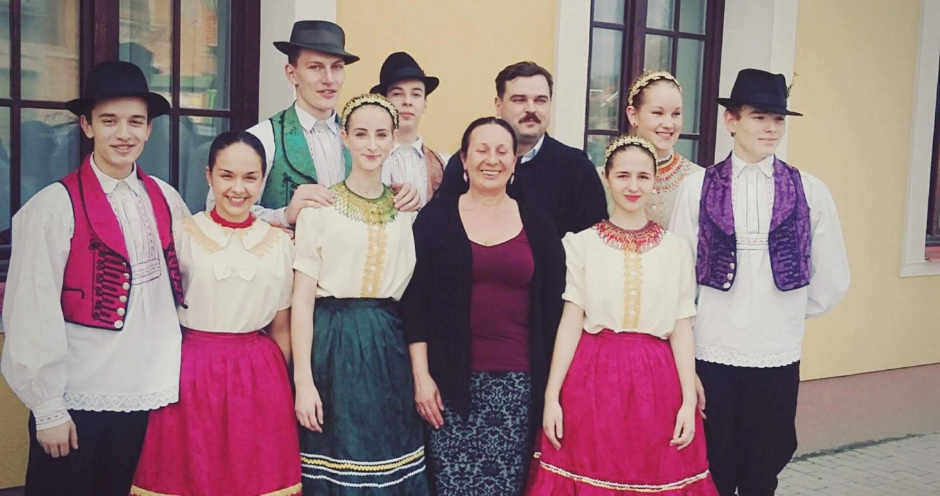 Újabb éremeső a művészetiseknek