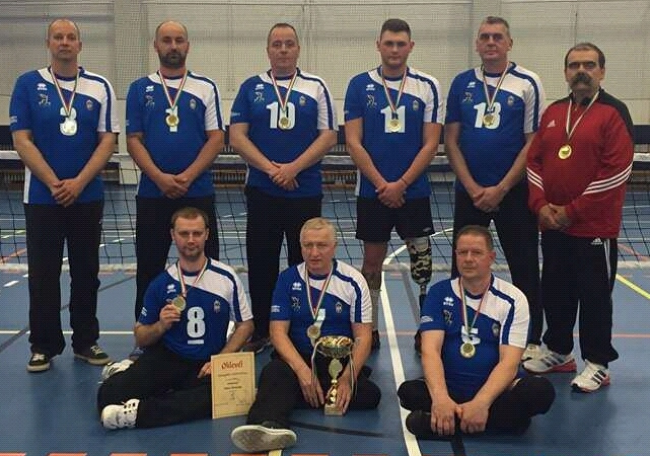 Bajnok ülőröplabdások!