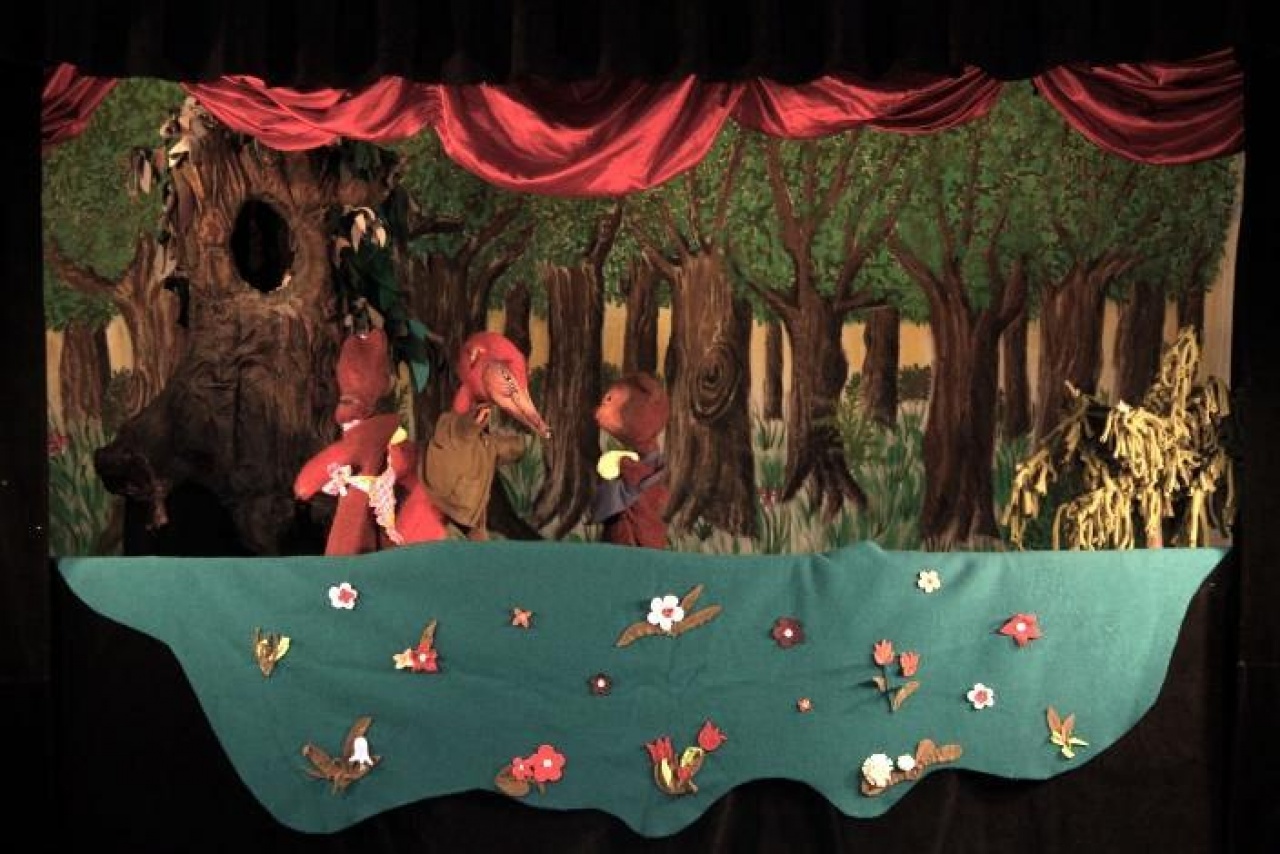 Ugrifüles a farkas ellen