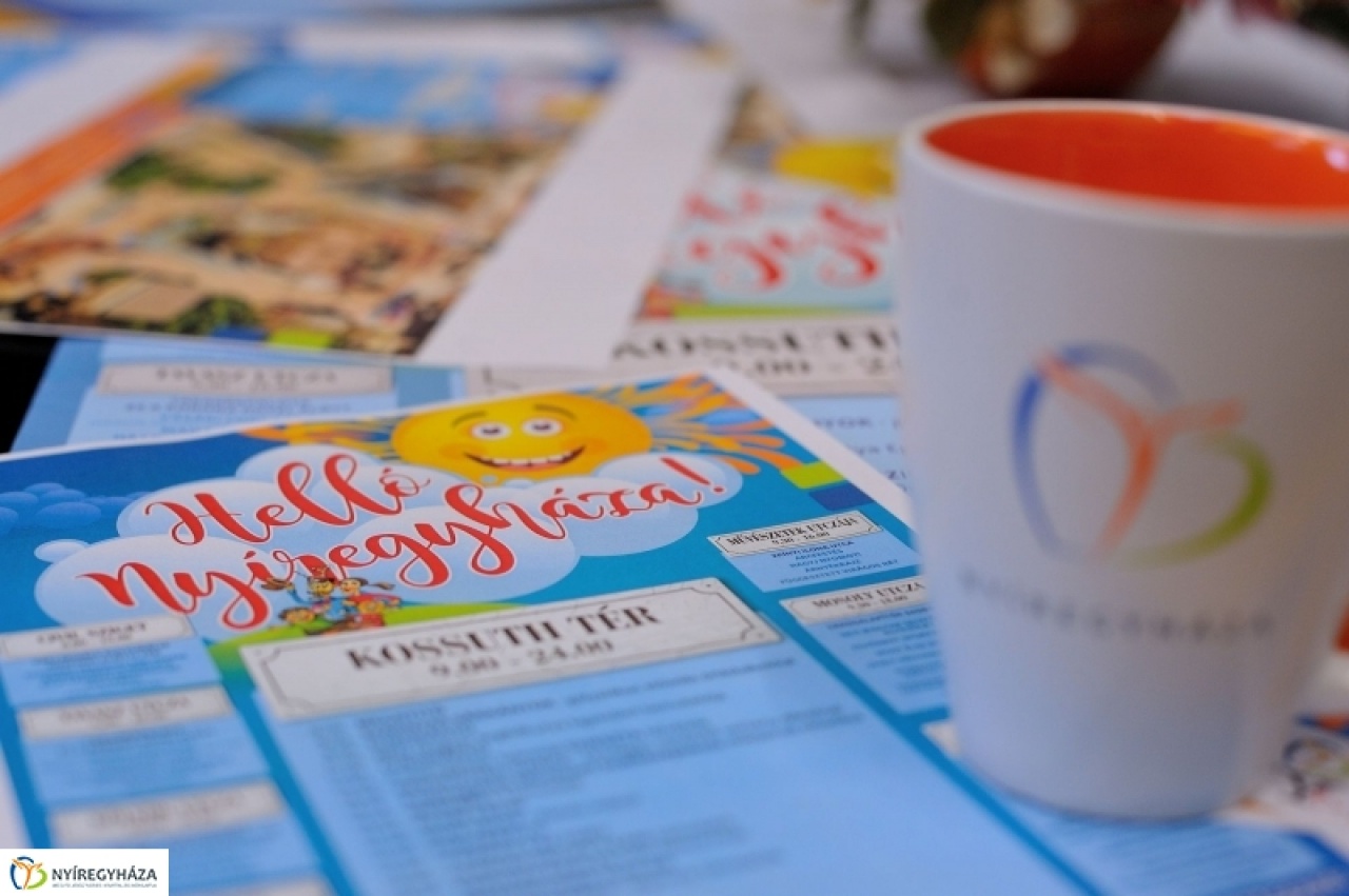 Mi már tudjuk, mit csinál majd pénteken! Helló Nyíregyháza!