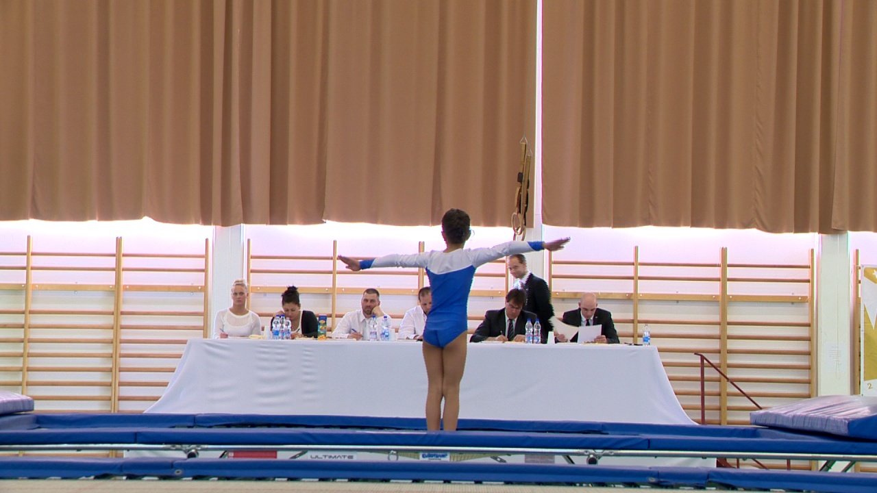 Gumiasztalon versenyeztek