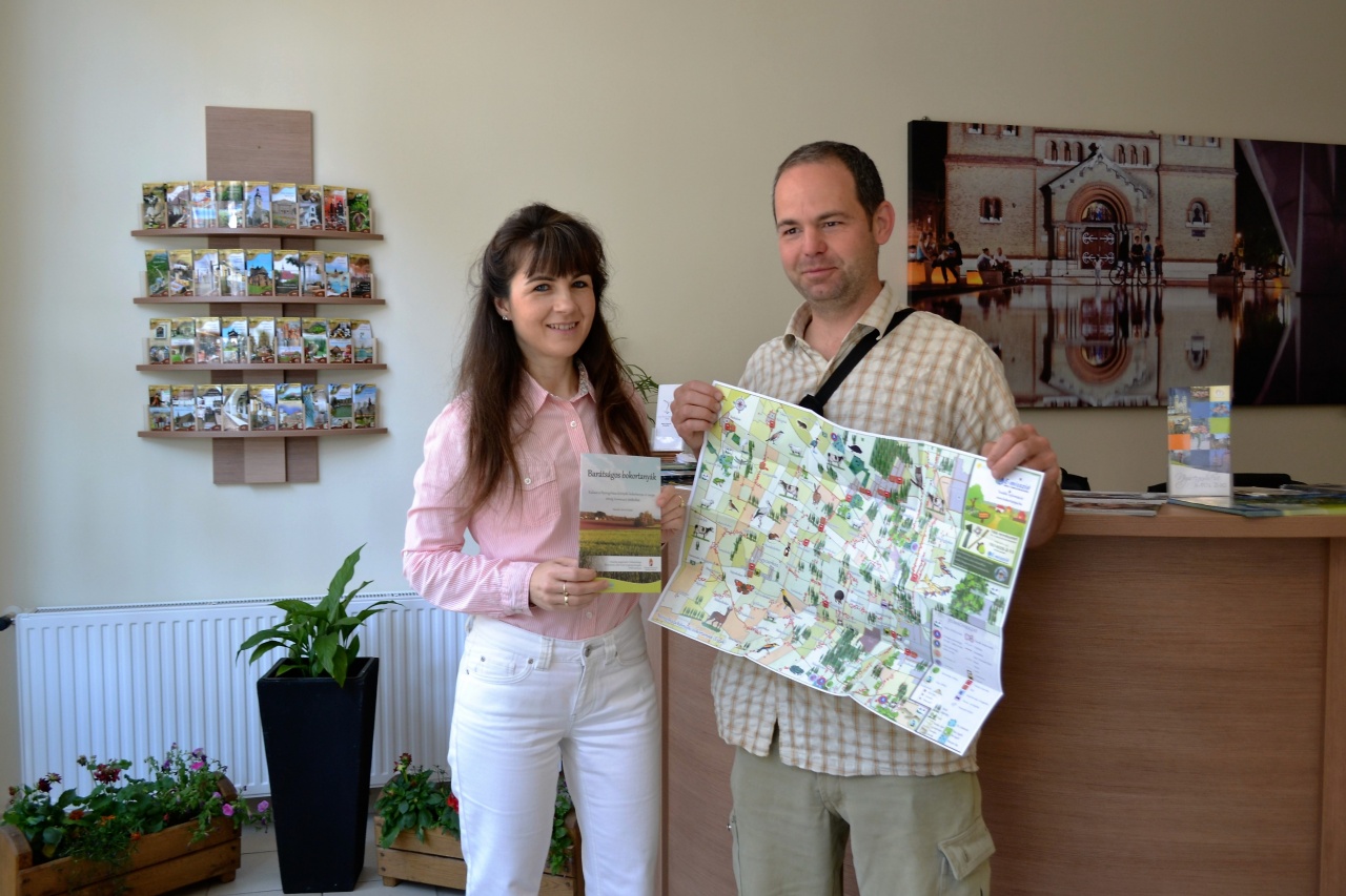 Újra várnak a bokortanyák!