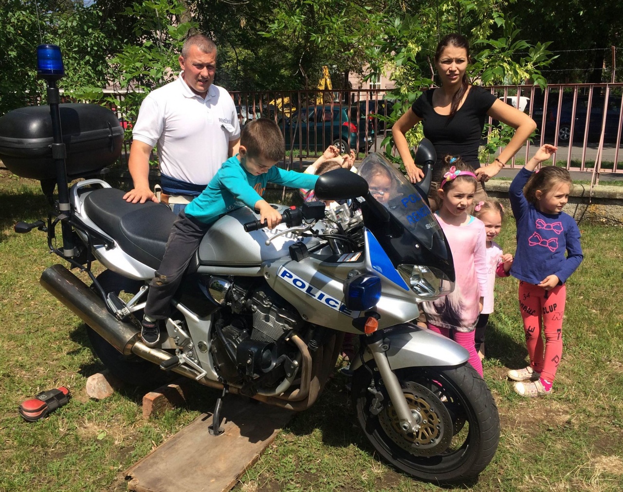 Rendőrökkel gyermeknapoztak Nyíregyházán