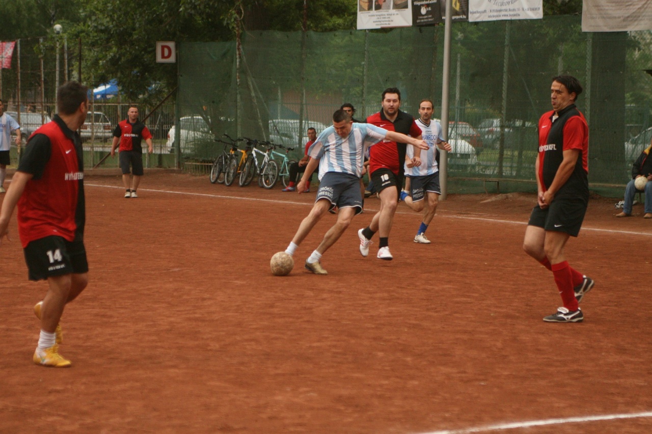 A hajrá előtt a kispályás bajnokság