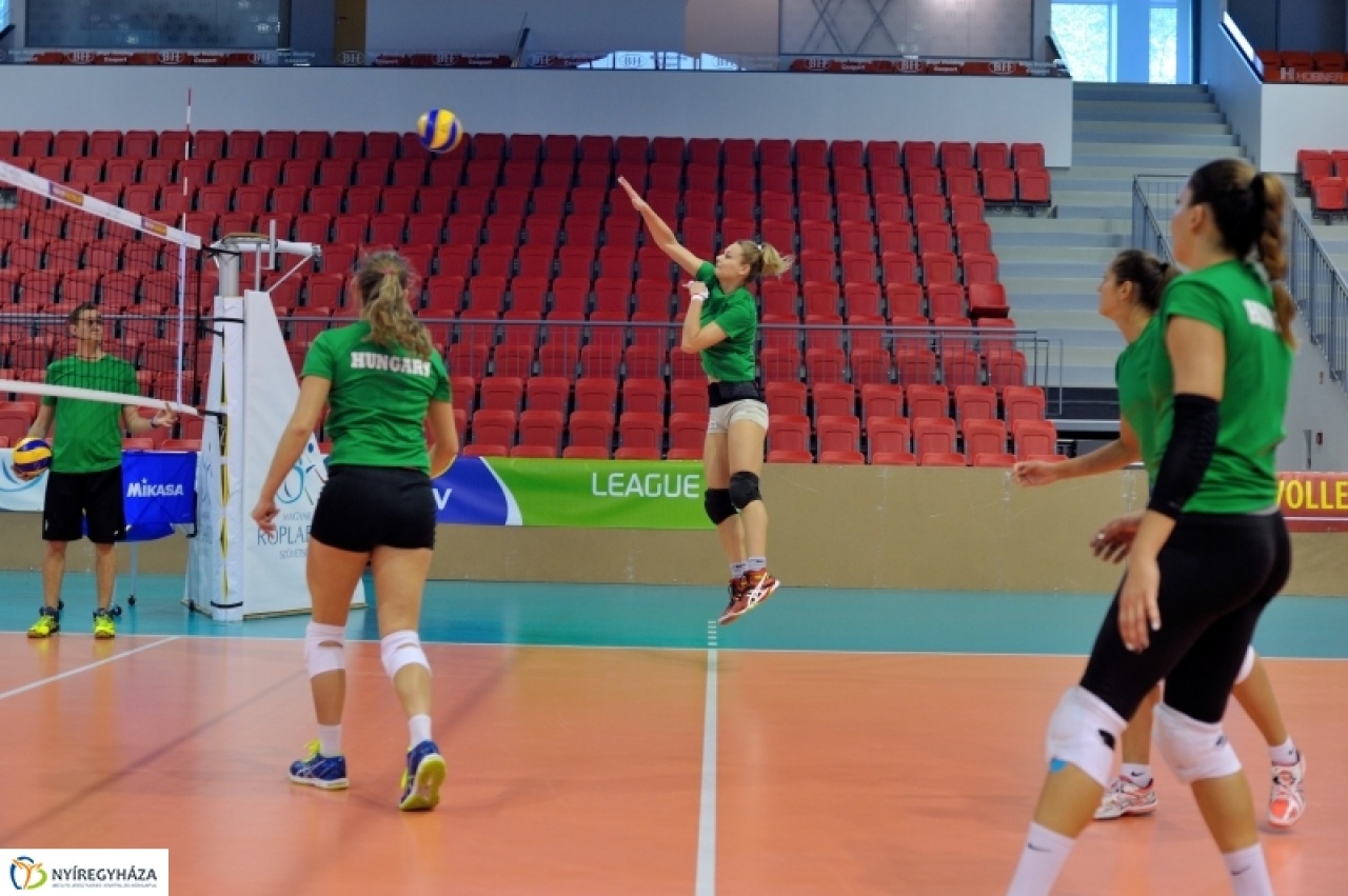 Nyit a Continental Aréna!