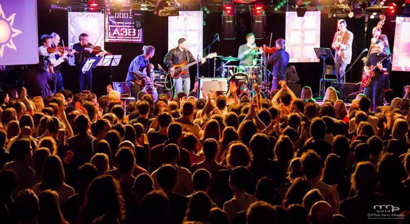 Szabó Balázs és bandája Sóstón lép fel