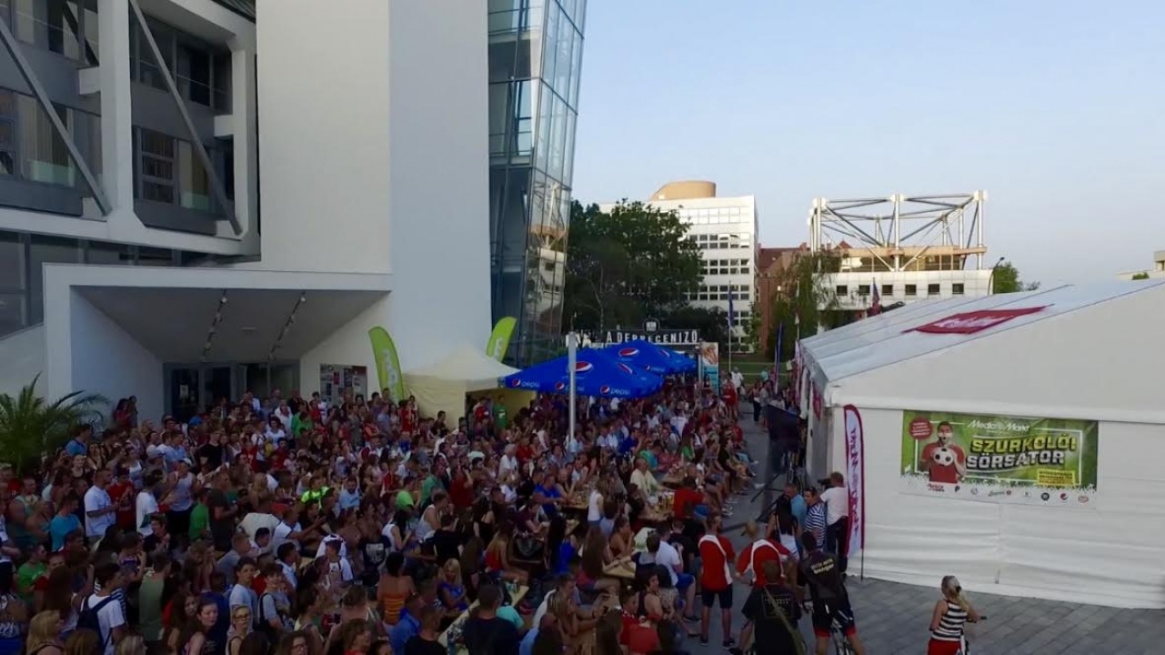 Retró focihangulat Nyíregyházán