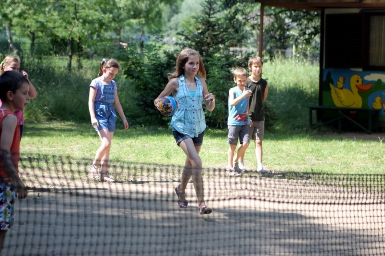 Itt a nyár, vár a tábor!