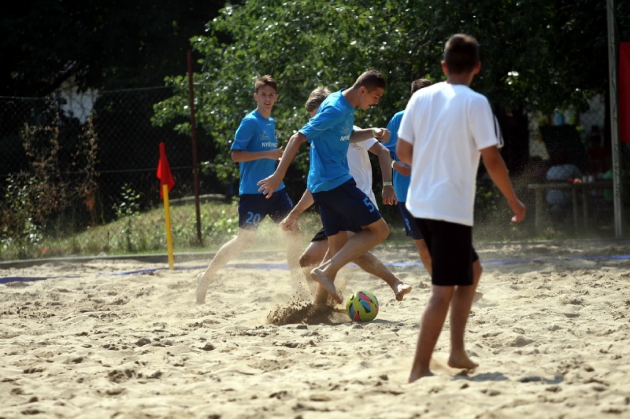 A legnagyobb strandfoci torna