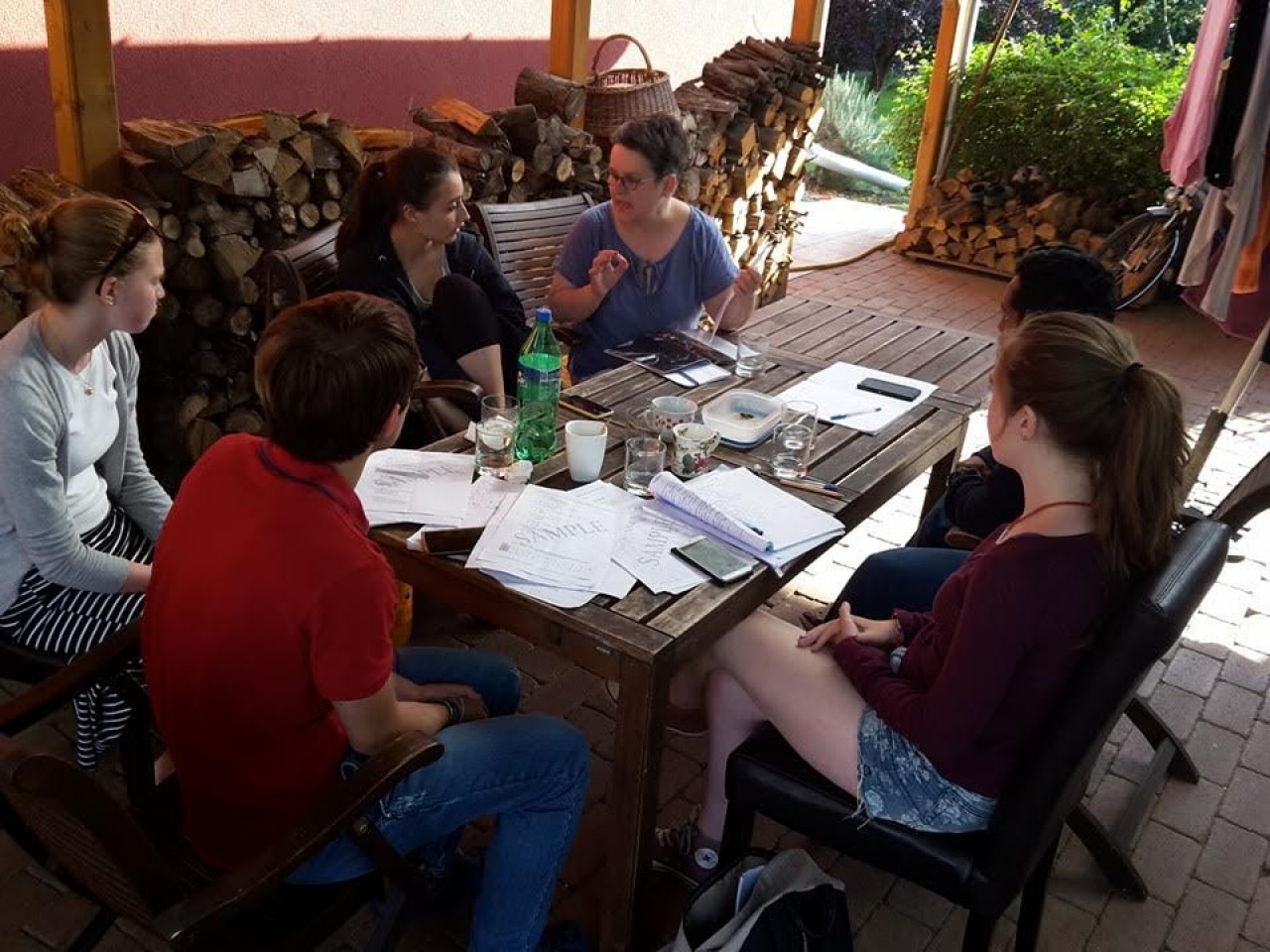 Thaiföldiként, magyarul